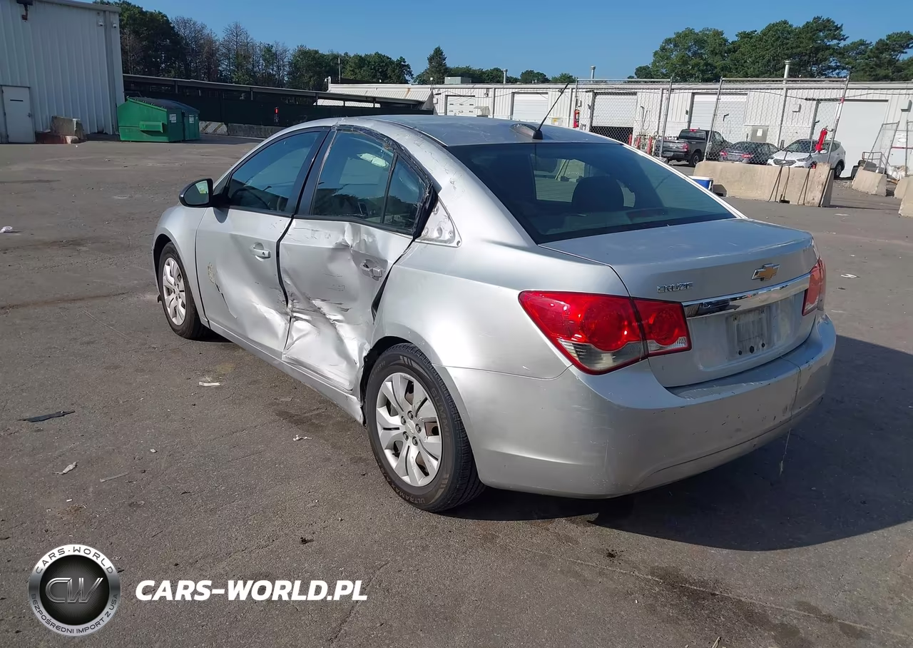 2016 Chevrolet Cruze Limited Ls Auto VIN:1G1PC5SGXG7144825 - 3