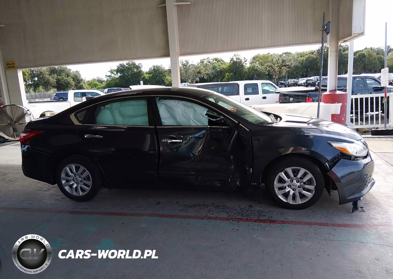2017 Nissan Altima 2.5 S VIN:1N4AL3AP9HC130769 - 13