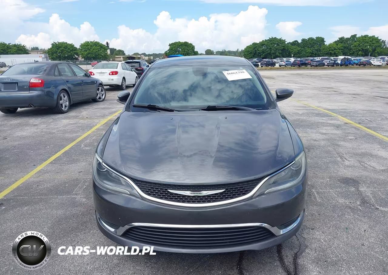 2015 Chrysler 200 Limited VIN:1C3CCCAB9FN602241 - 6