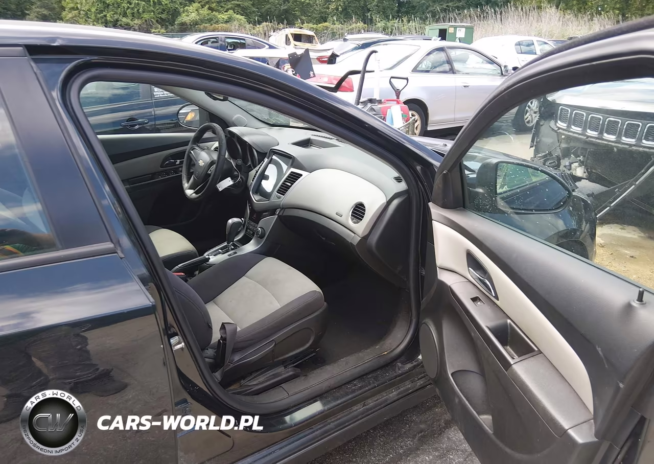2013 Chevrolet Cruze Ls Auto VIN:1G1PA5SG4D7284564 - 5