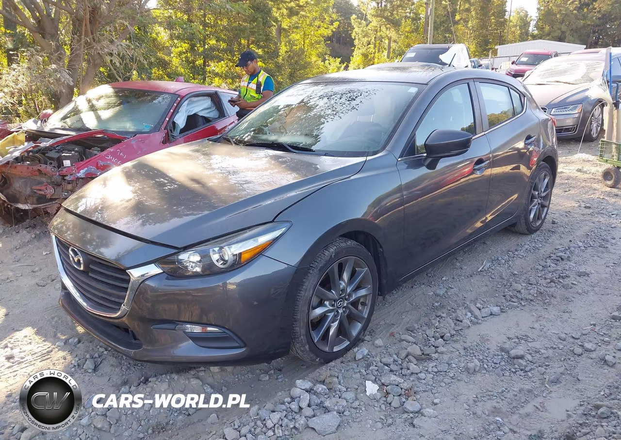 2018 Mazda Mazda3 Touring VIN:3MZBN1L33JM275587 - 2