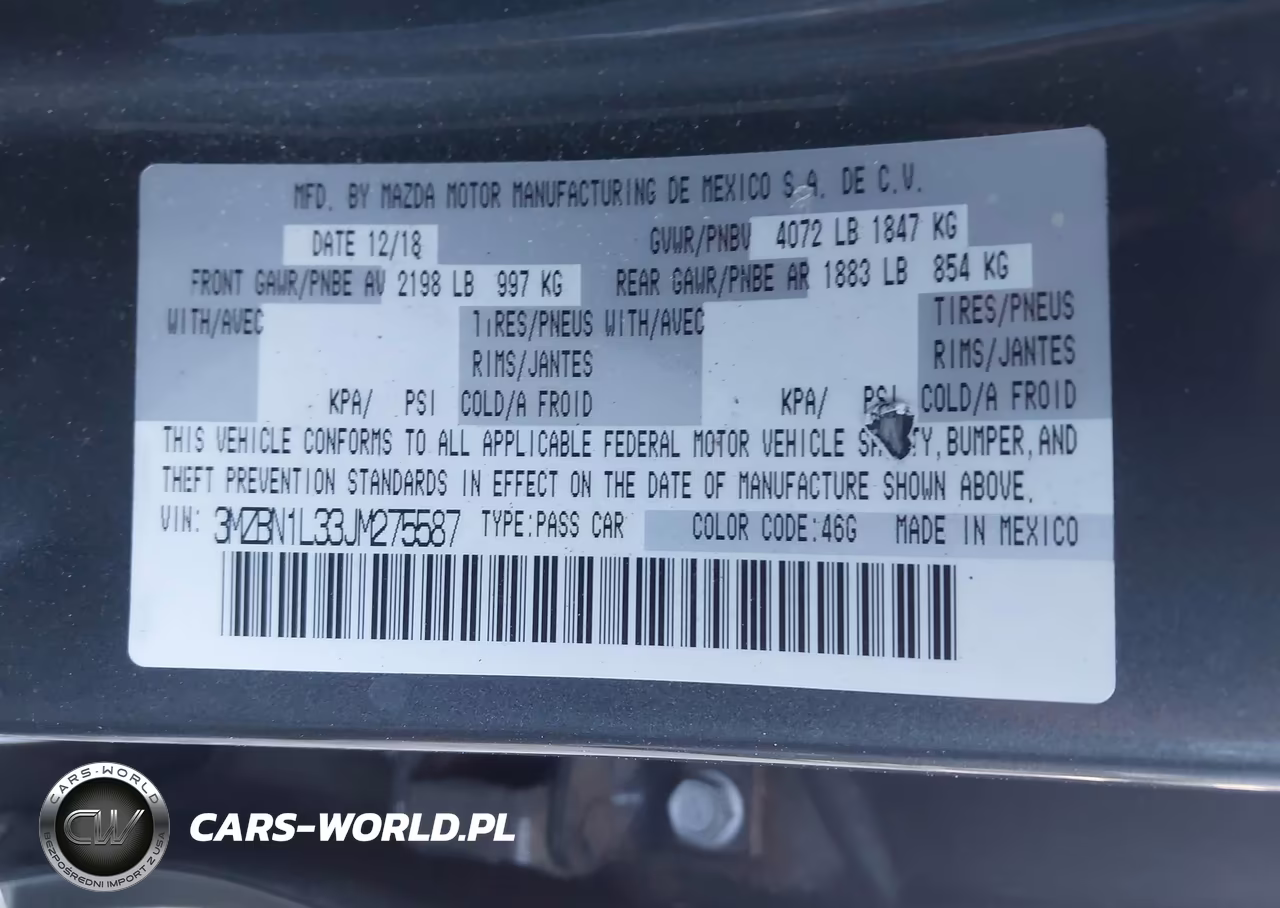 2018 Mazda Mazda3 Touring VIN:3MZBN1L33JM275587 - 9