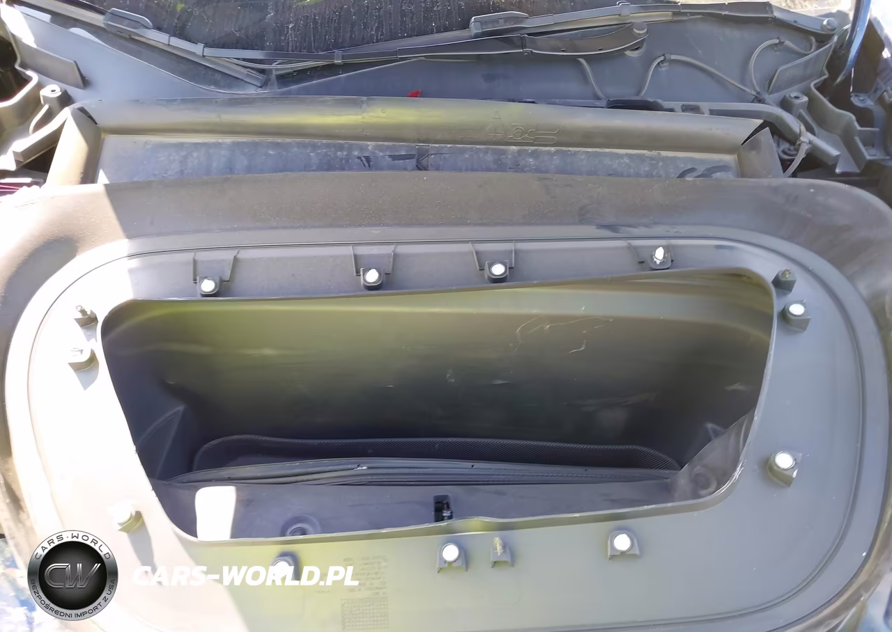 2024 Tesla Model Y Long Range Single Motor Rear-Wheel Drive-Rwd VIN:7SAYGDED7RF091061 - 10
