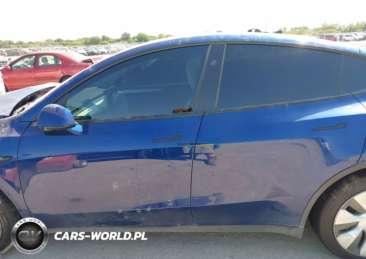 2024 Tesla Model Y Long Range Single Motor Rear-Wheel Drive-Rwd VIN:7SAYGDED7RF091061 - 13