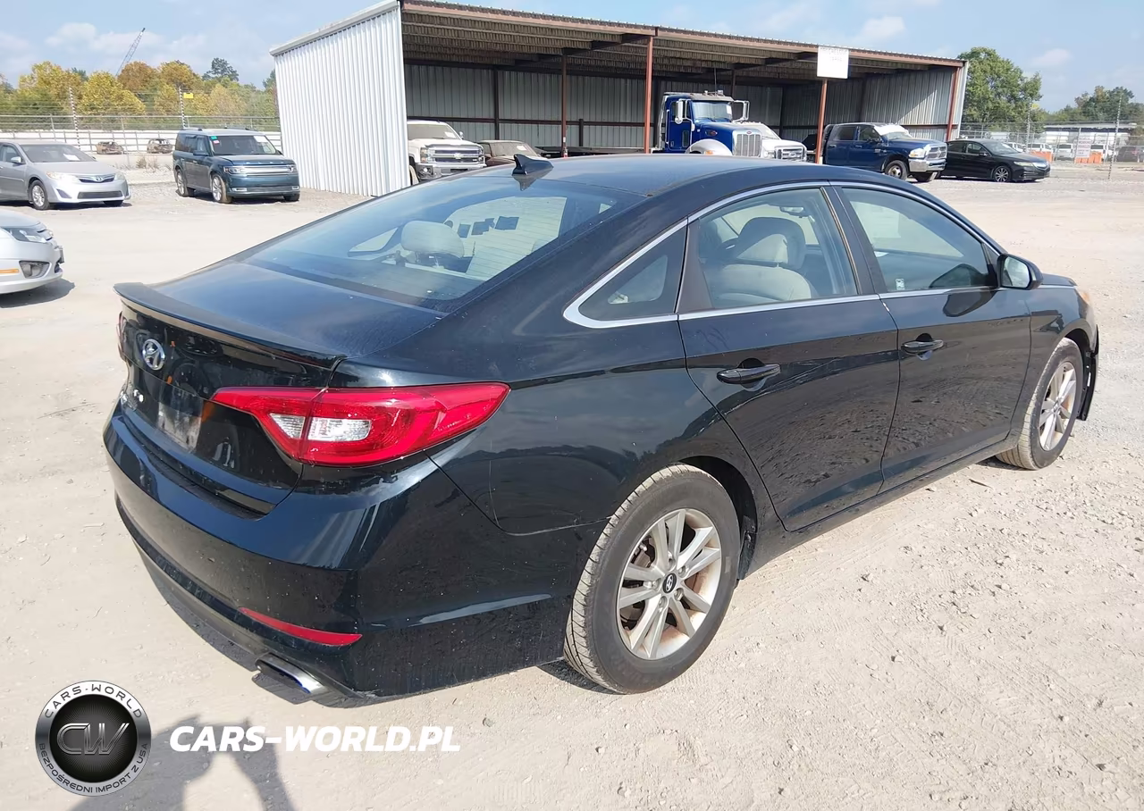 2017 Hyundai Sonata Se VIN:5NPE24AF5HH463177 - 4