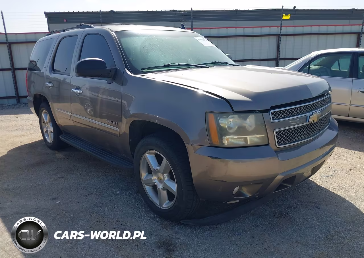 2011 Chevrolet Tahoe Ltz VIN:1GNSCCE07BR335207 - 1
