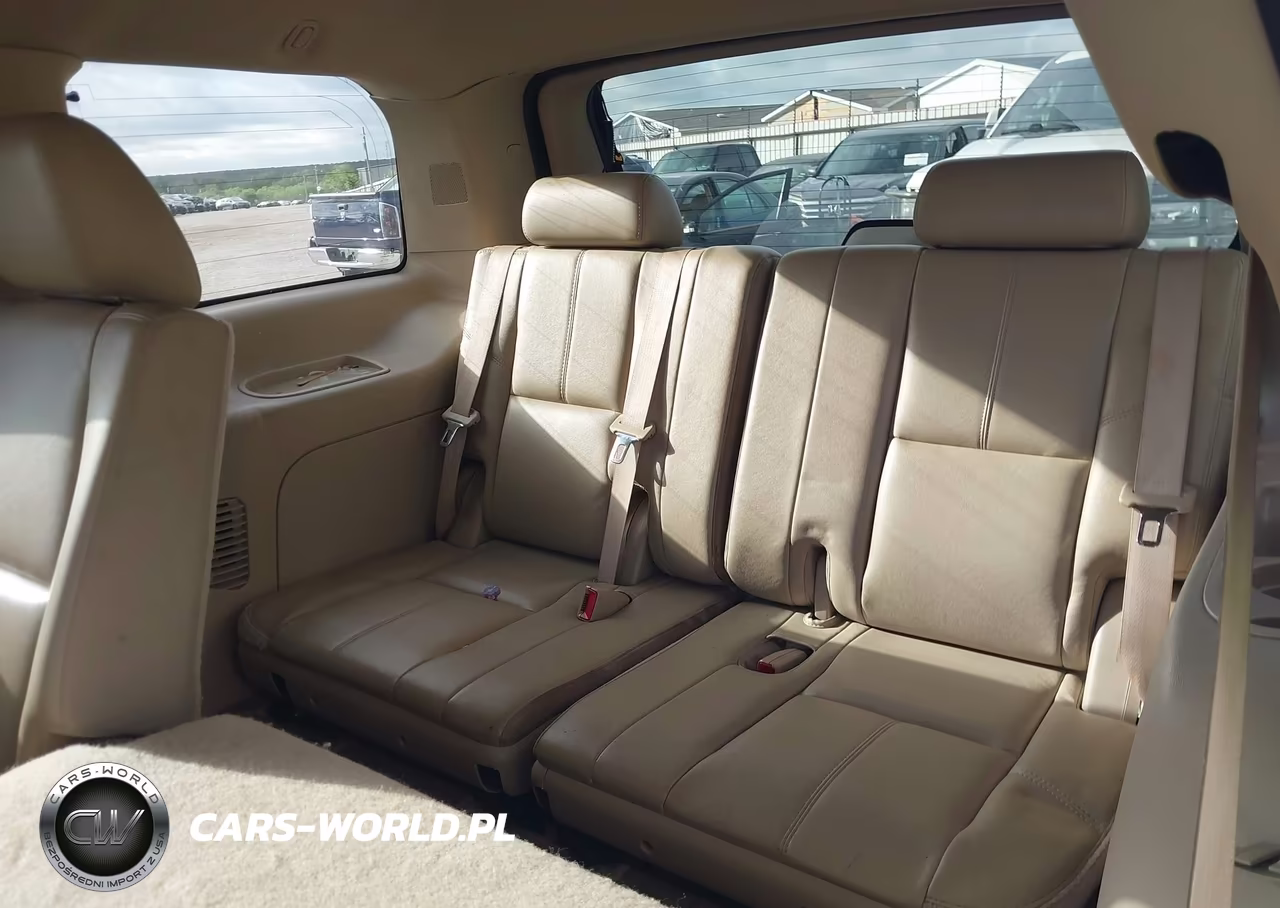 2011 Chevrolet Tahoe Ltz VIN:1GNSCCE07BR335207 - 19