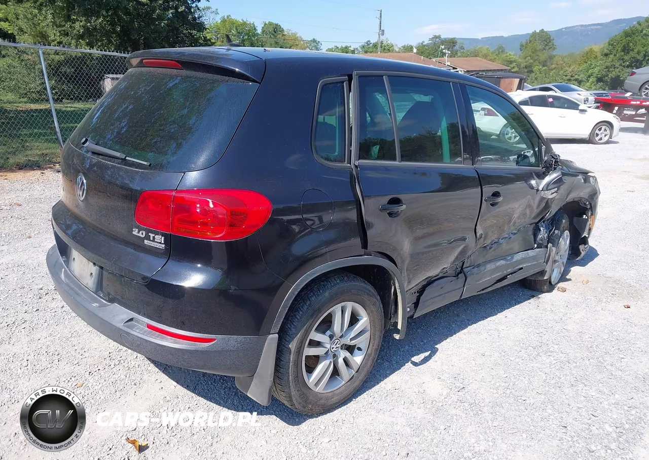 2013 Volkswagen Tiguan S VIN:WVGBV3AX5DW618453 - 4