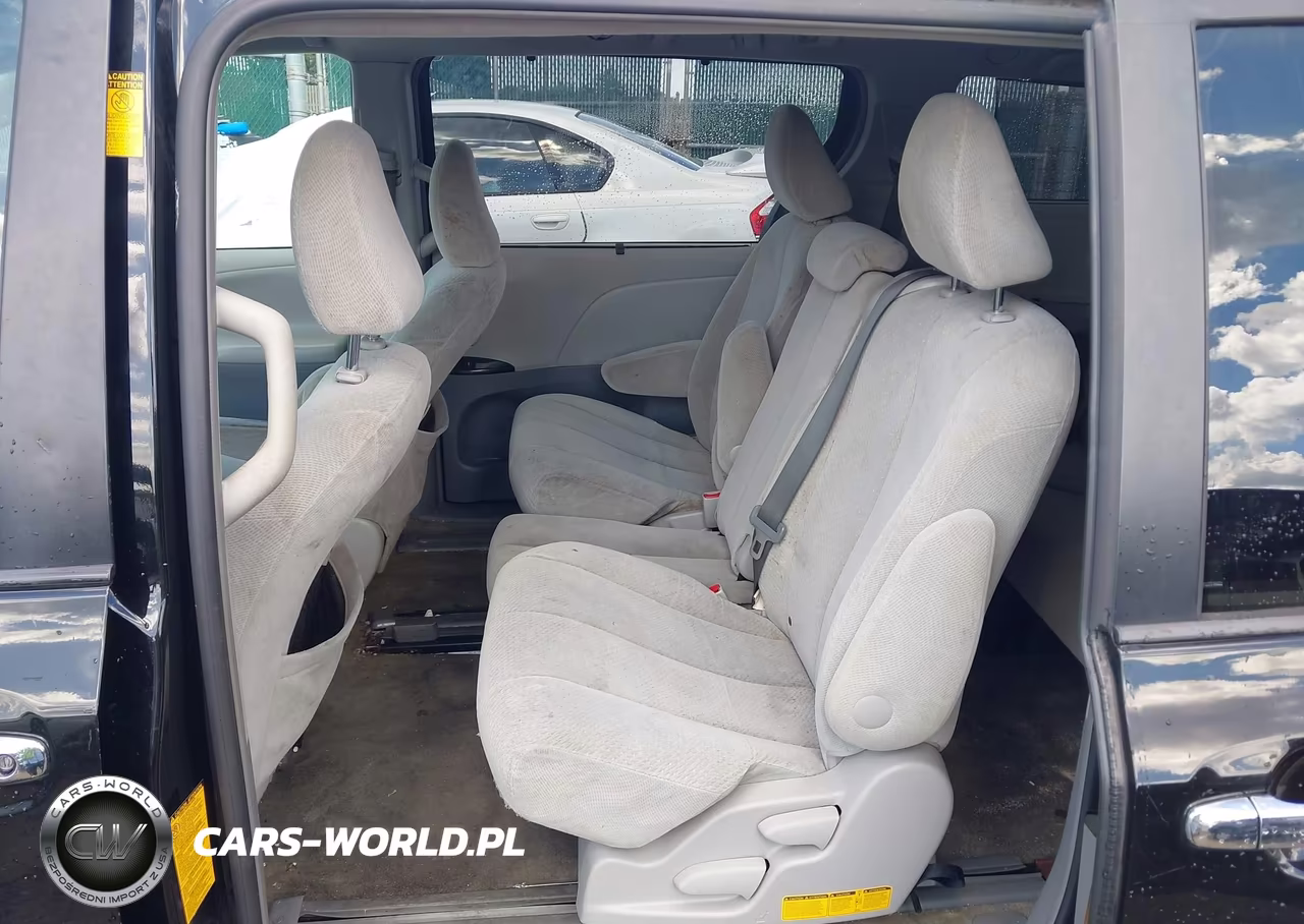 2014 Toyota Sienna Le V6 8 Passenger VIN:5TDKK3DC5ES487547 - 8