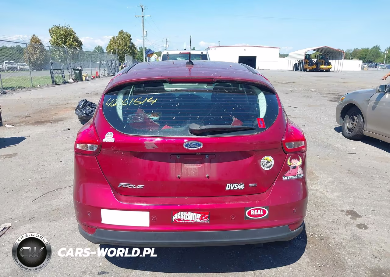 2016 Ford Focus Se VIN:1FADP3K22GL335613 - 17