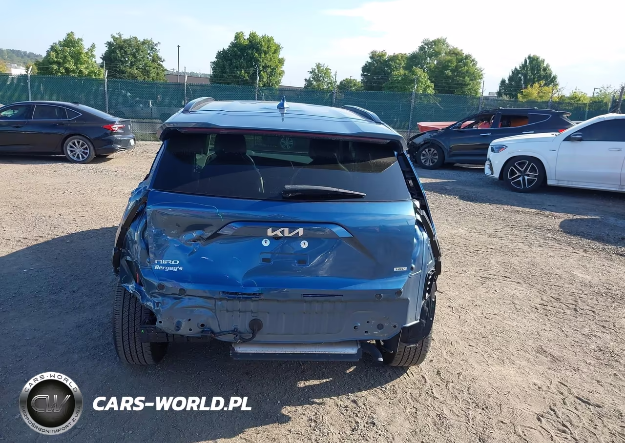 2023 Kia Niro Ex Touring VIN:KNDCR3LEXP5091951 - 17