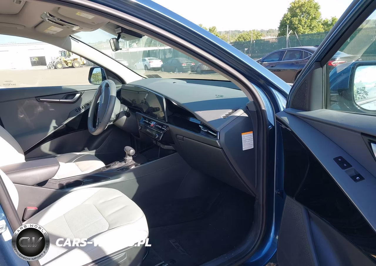 2023 Kia Niro Ex Touring VIN:KNDCR3LEXP5091951 - 5