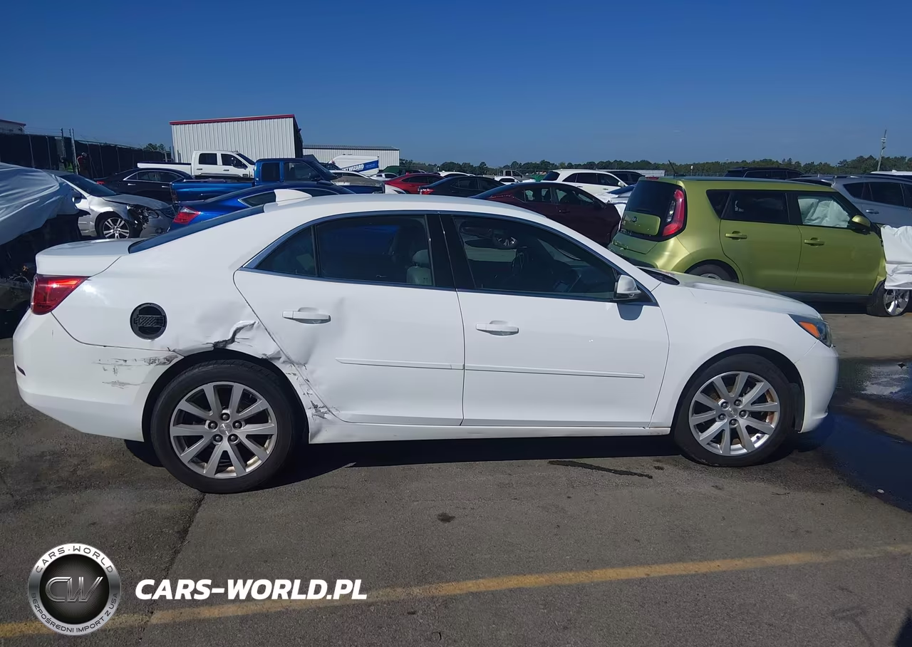2015 Chevrolet Malibu 2Lt VIN:1G11D5SL1FF326157 - 13