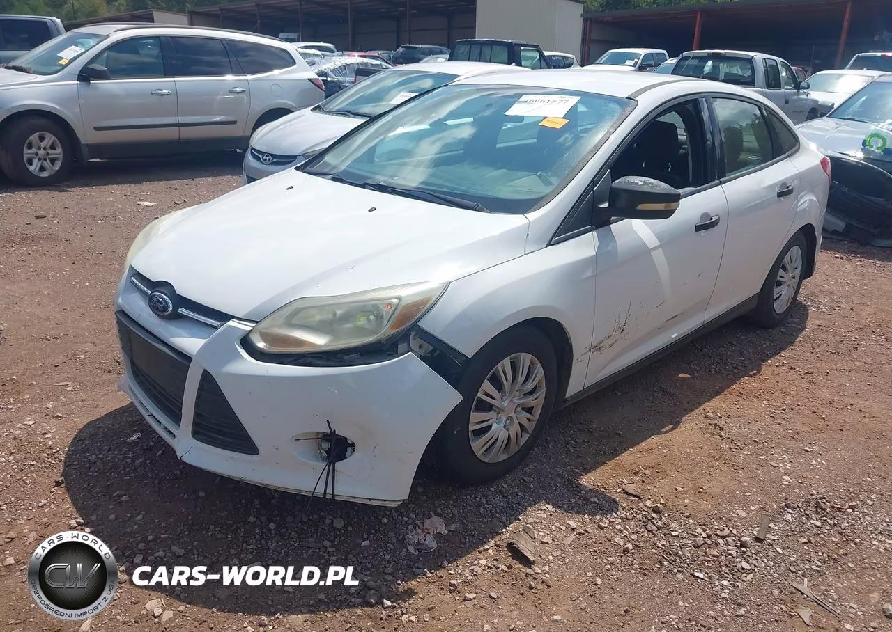 2014 Ford Focus S VIN:1FADP3E29EL337058 - 2