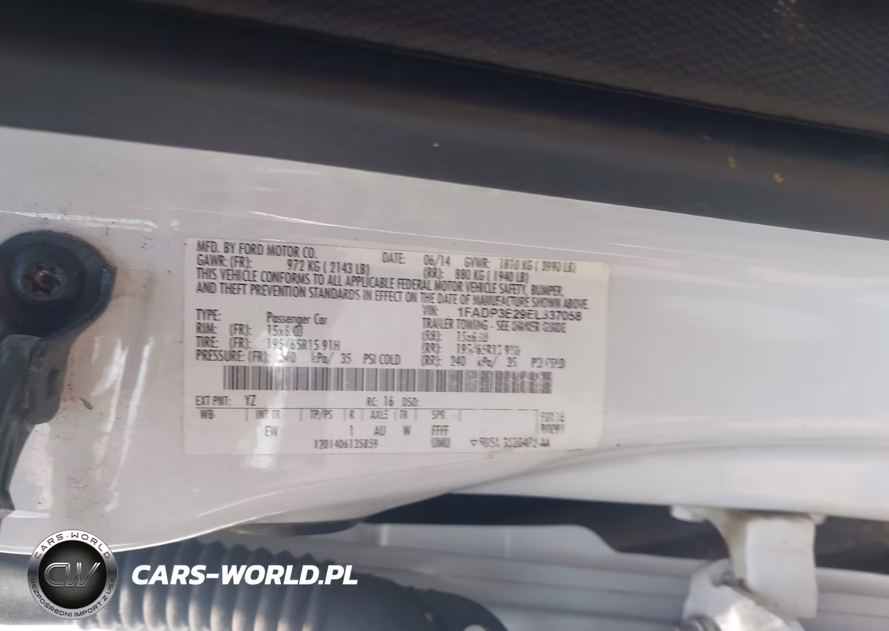 2014 Ford Focus S VIN:1FADP3E29EL337058 - 9