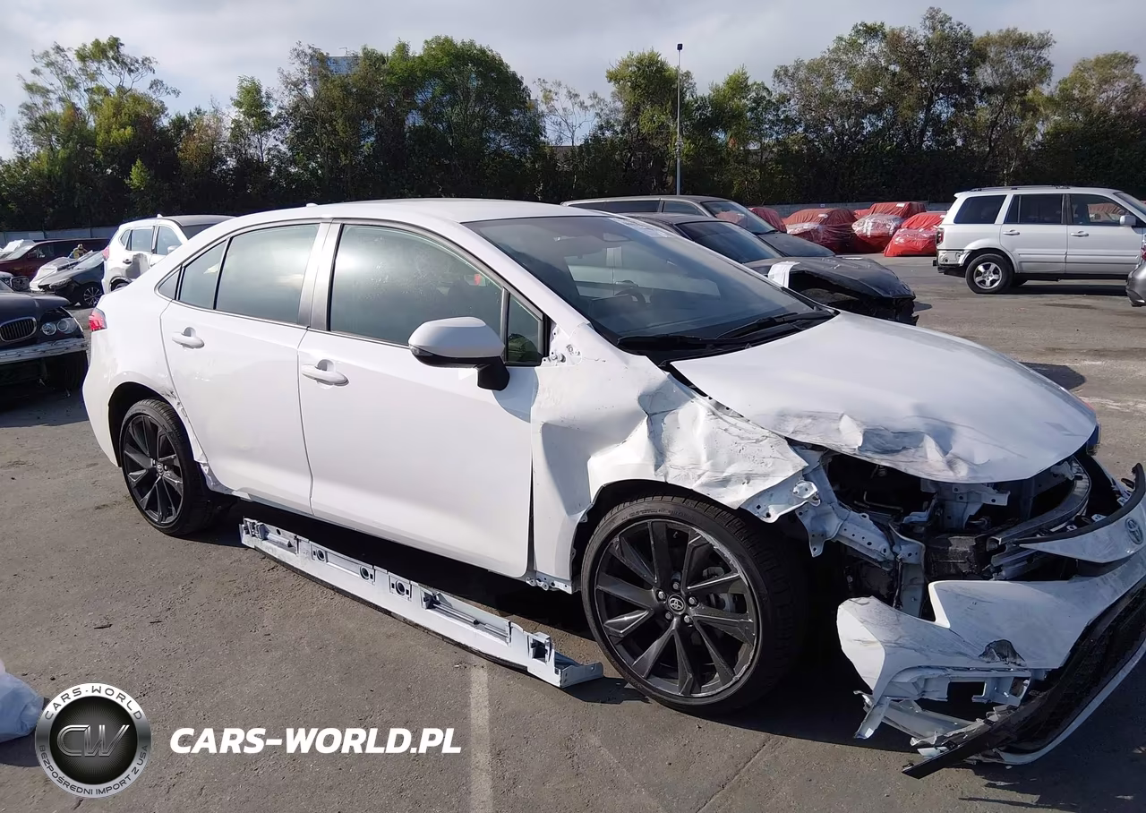 2026 Toyota Corolla Hybrid Hybrid Se VIN:JTDBCMFE1T3121505 - 13