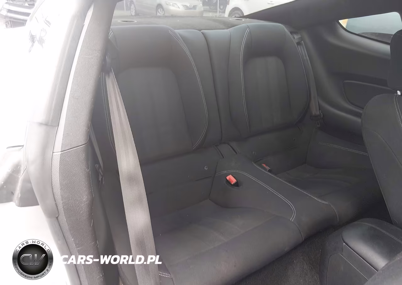 2018 Ford Mustang Ecoboost VIN:1FA6P8TH8J5118619 - 8
