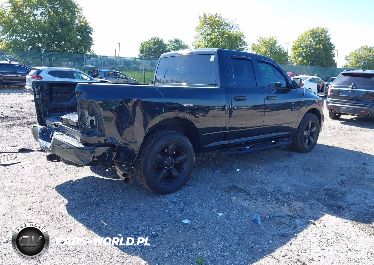 2018 Ram 1500 Express 4X4 6'4 Box VIN:1C6RR7FT3JS309434 - 4