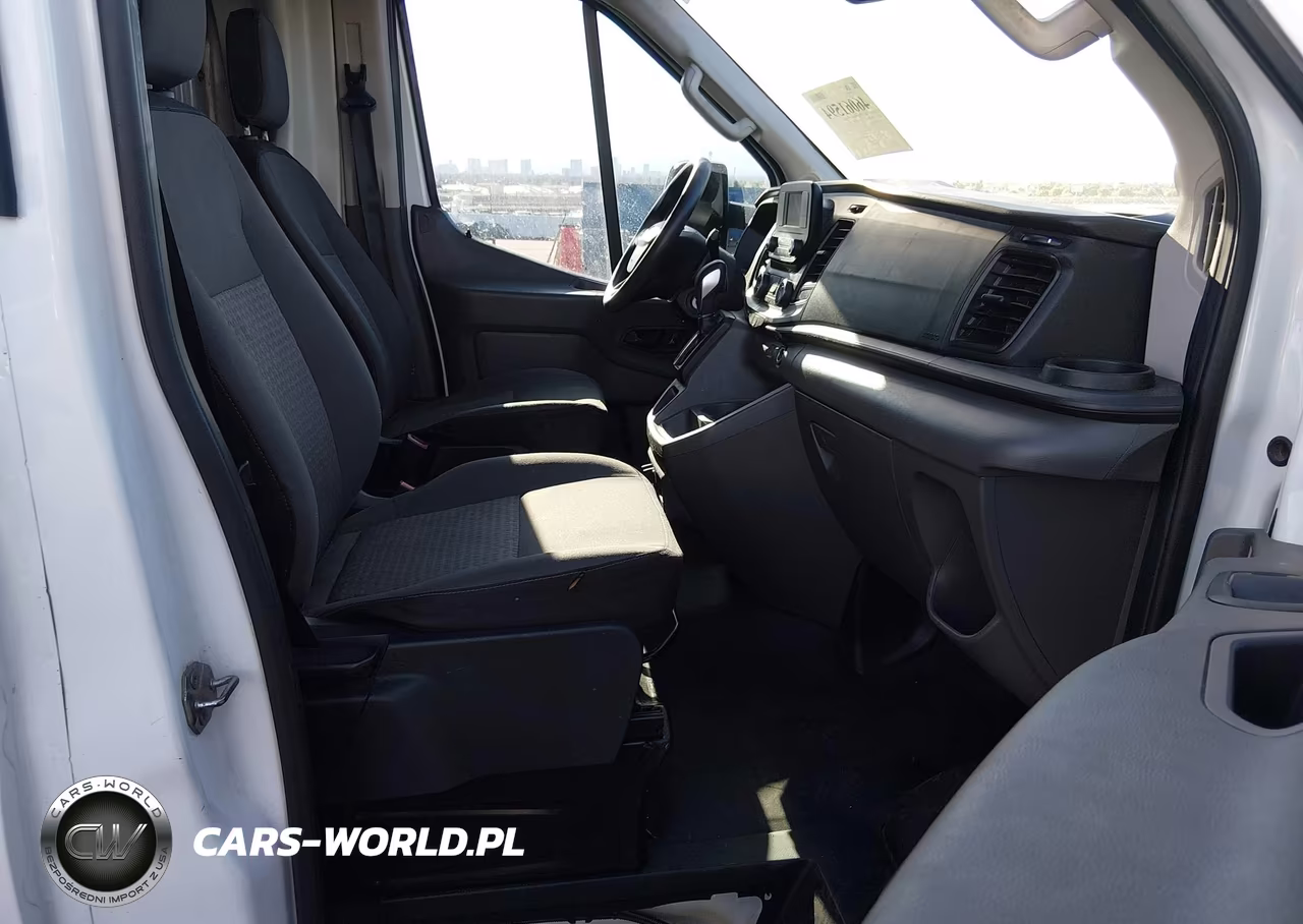 2020 Ford Transit-350 Cutaway VIN:1FDBW5P86LKA50745 - 6