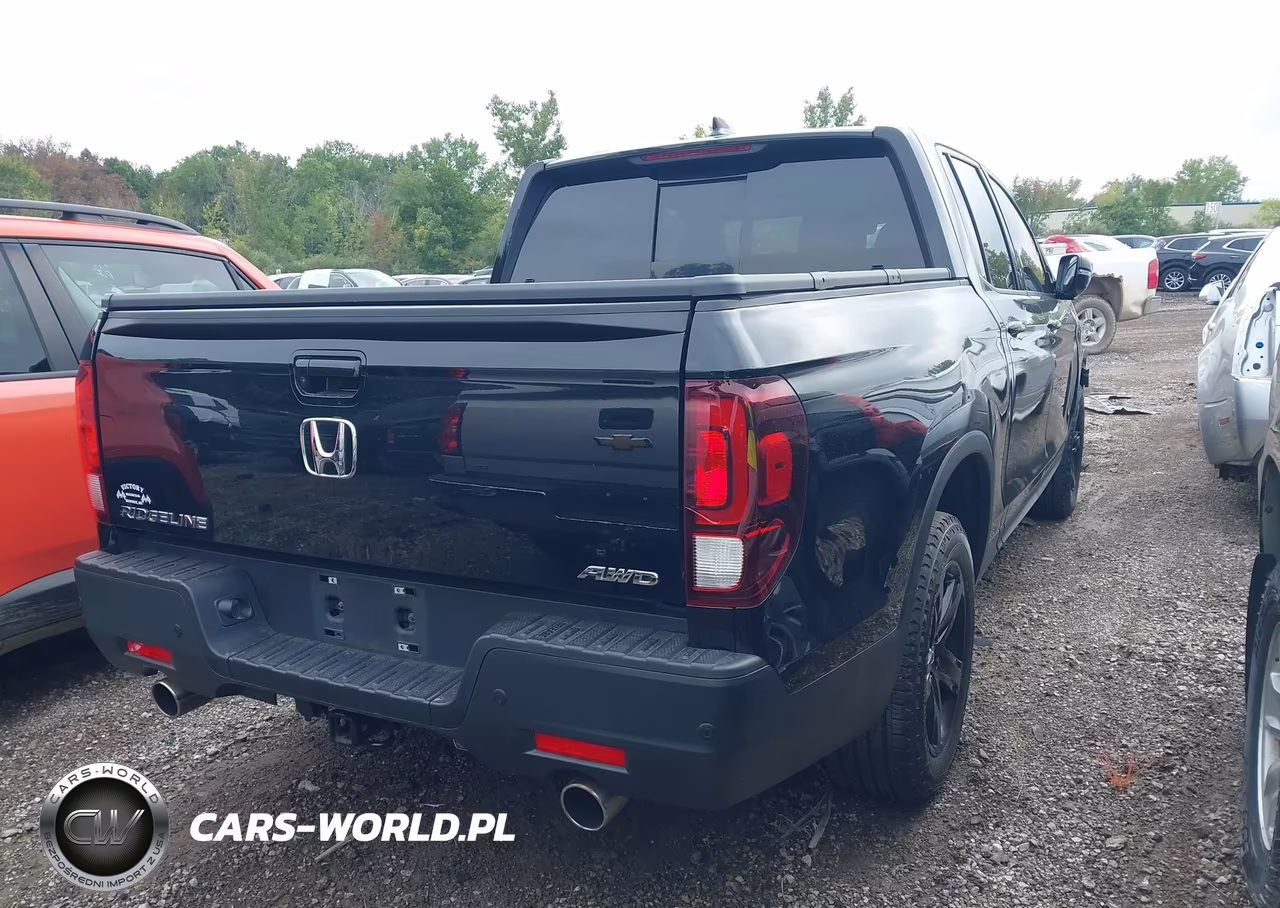 2021 Honda Ridgeline Black Edition VIN:5FPYK3F87MB003942 - 4