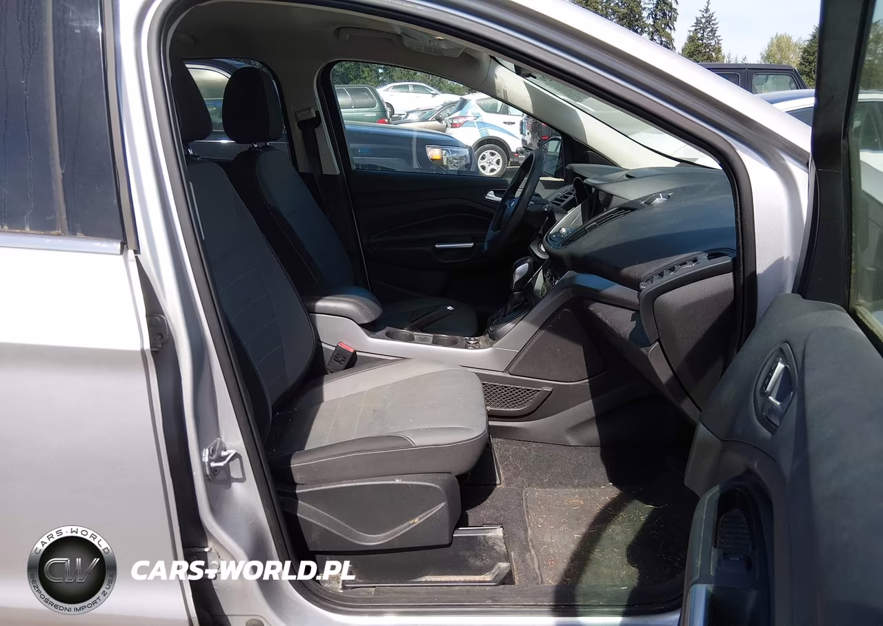 2016 Ford Escape Se VIN:1FMCU9GX7GUA40230 - 5
