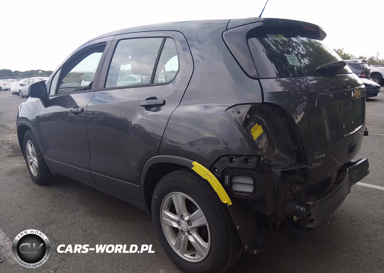 2019 Chevrolet Trax Ls VIN:3GNCJKSB0KL293576 - 3
