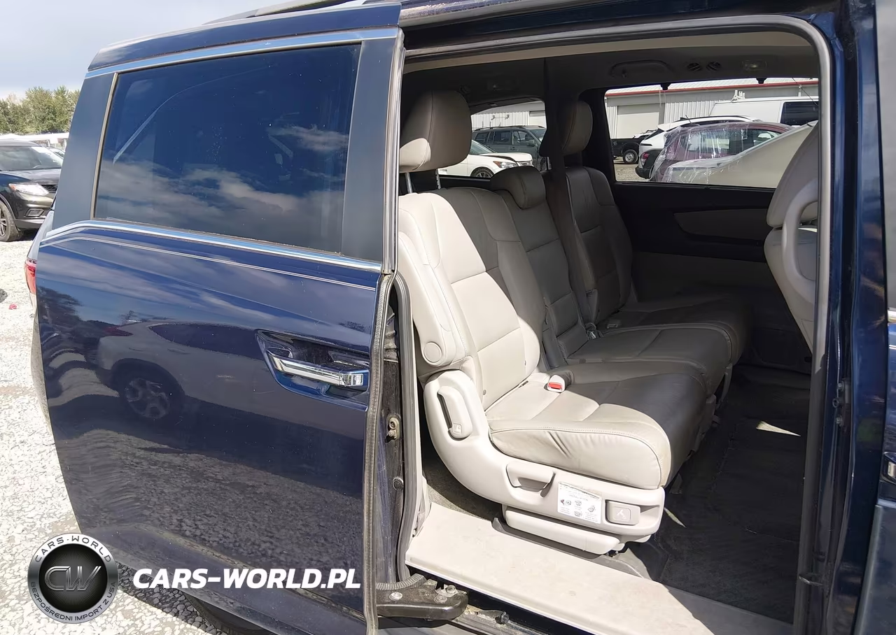 2015 Honda Odyssey Ex-L VIN:5FNRL5H61FB066748 - 8