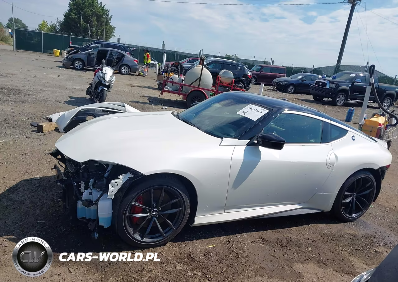 2026 Nissan Z Performance VIN:JN1BZ4BH5TM501121 - 15