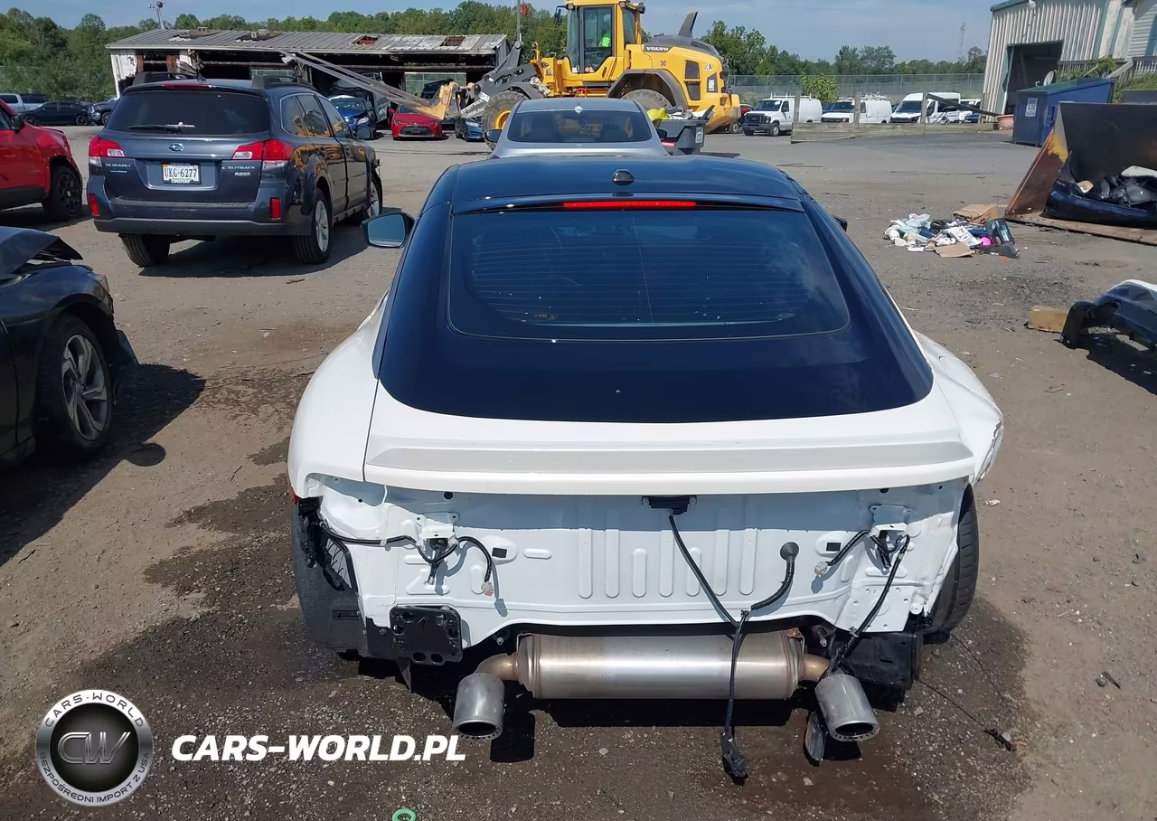 2026 Nissan Z Performance VIN:JN1BZ4BH5TM501121 - 17