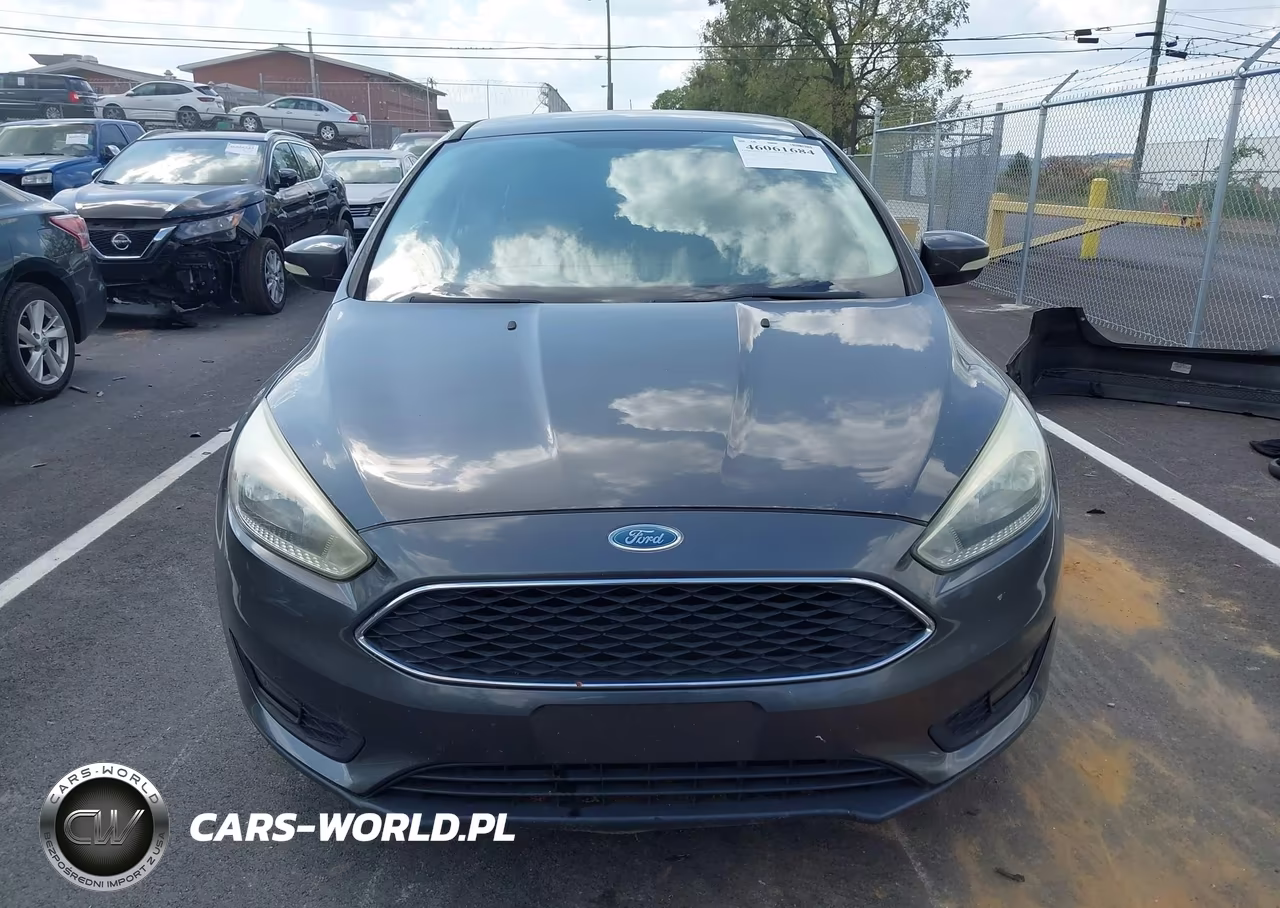 2017 Ford Focus Se VIN:1FADP3F27HL281513 - 13