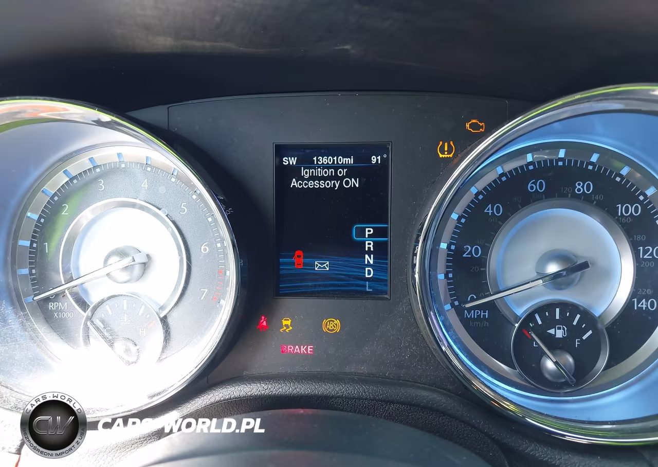2014 Chrysler 300 VIN:2C3CCAAG1EH172678 - 7