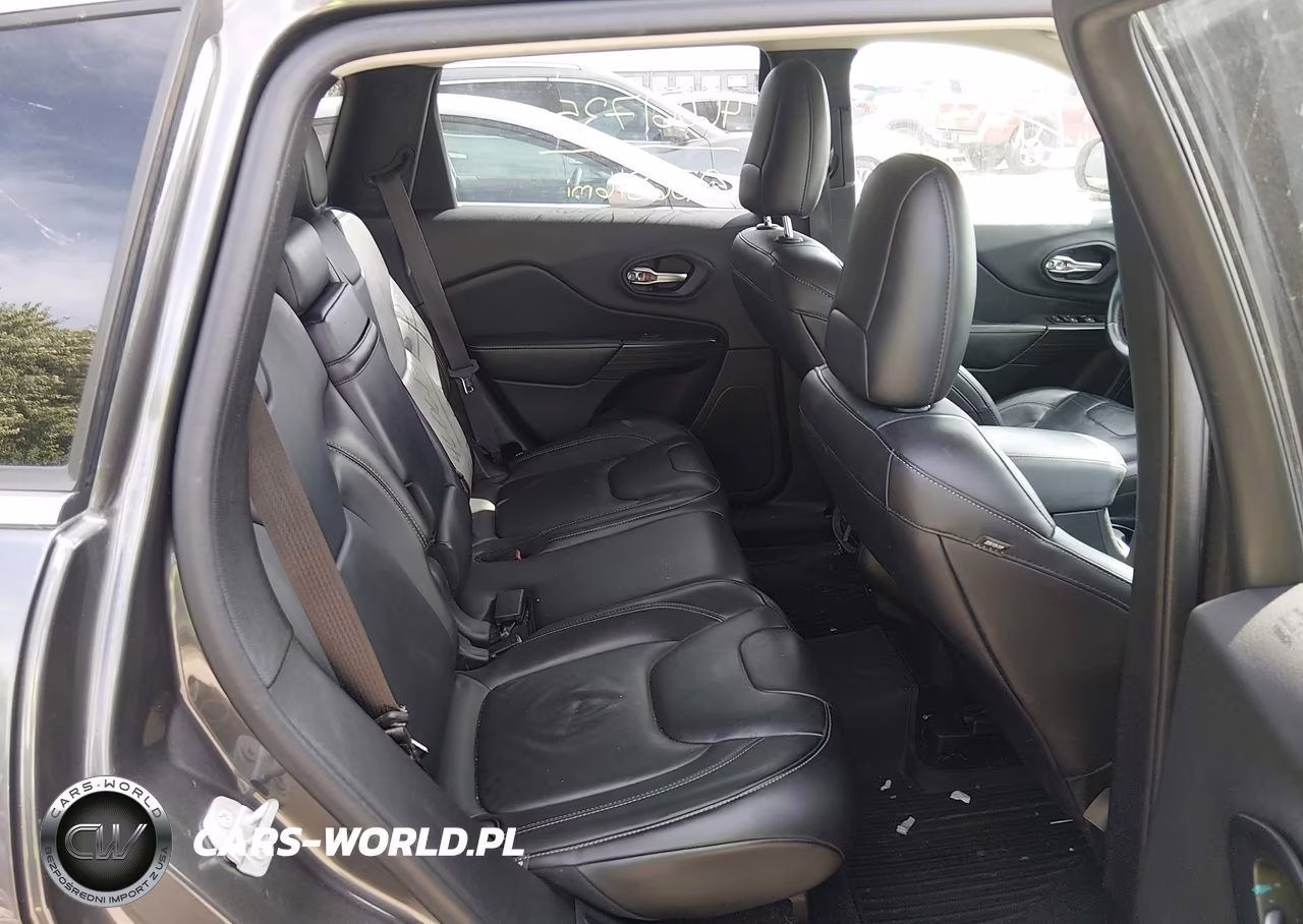 2015 Jeep Cherokee Limited VIN:1C4PJMDB5FW649491 - 8