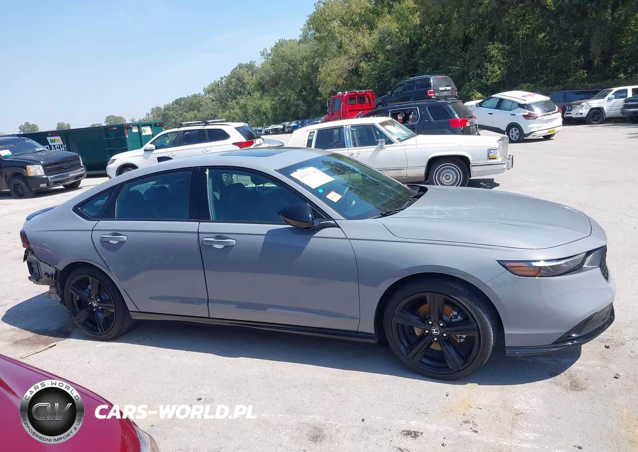 2025 Honda Accord Hybrid Sport-L VIN:1HGCY2F70SA039515 - 14