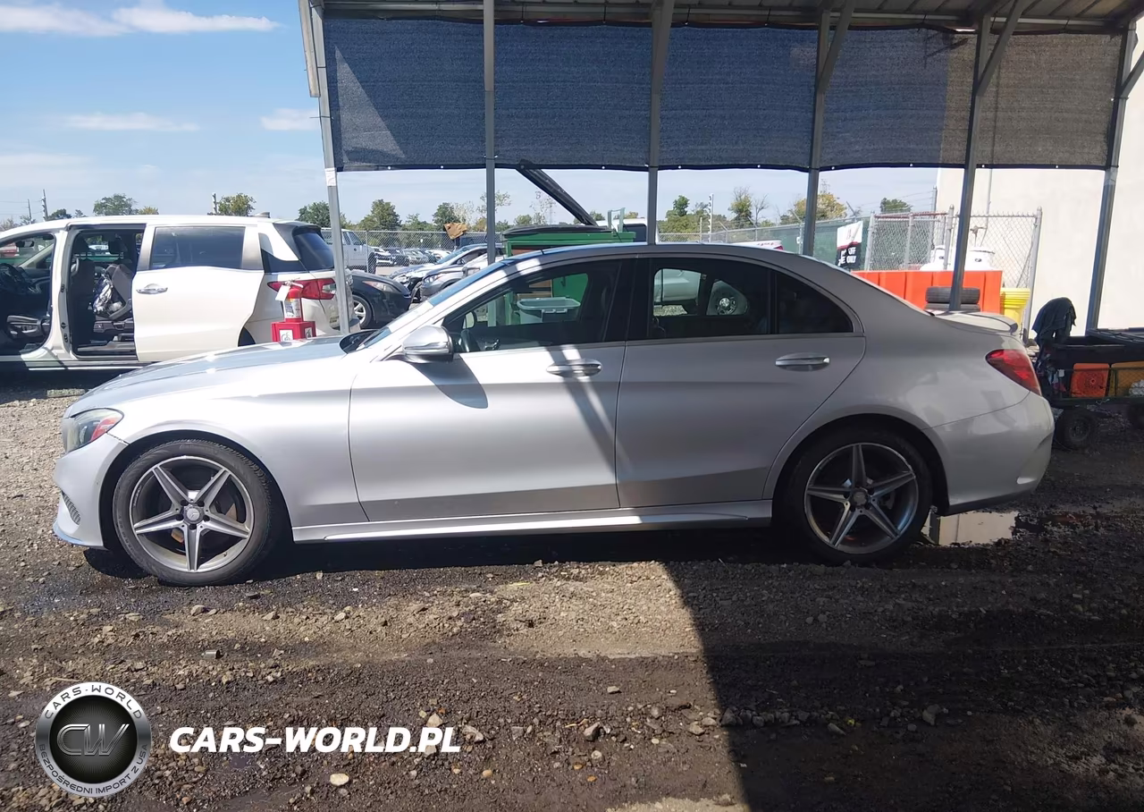 2016 Mercedes-Benz C 300 Sport 4Matic VIN:55SWF4KB3GU110100 - 14