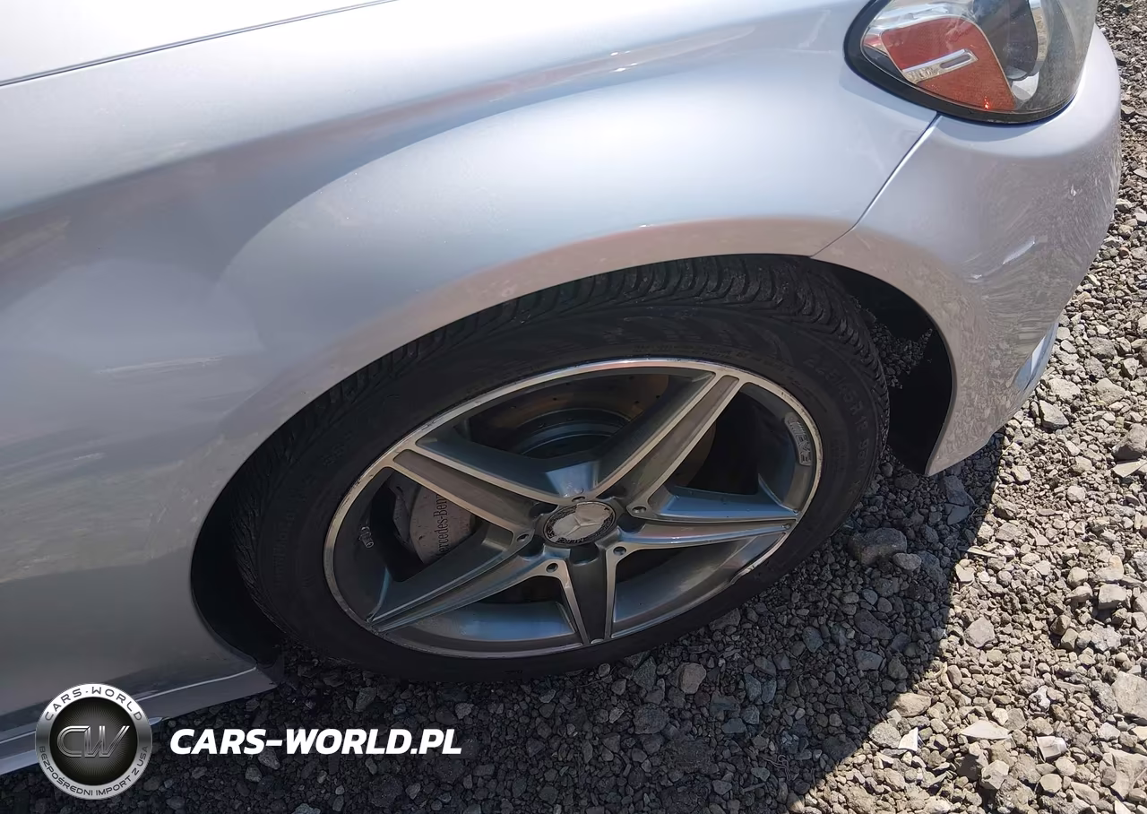 2016 Mercedes-Benz C 300 Sport 4Matic VIN:55SWF4KB3GU110100 - 18