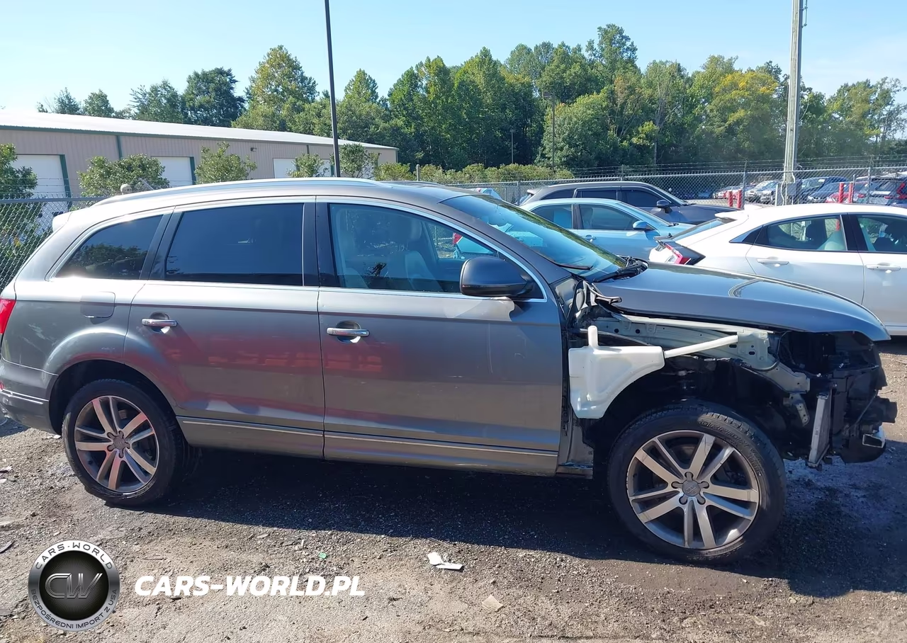 2014 Audi Q7 3.0T Premium VIN:WA1LGAFE1ED002111 - 14