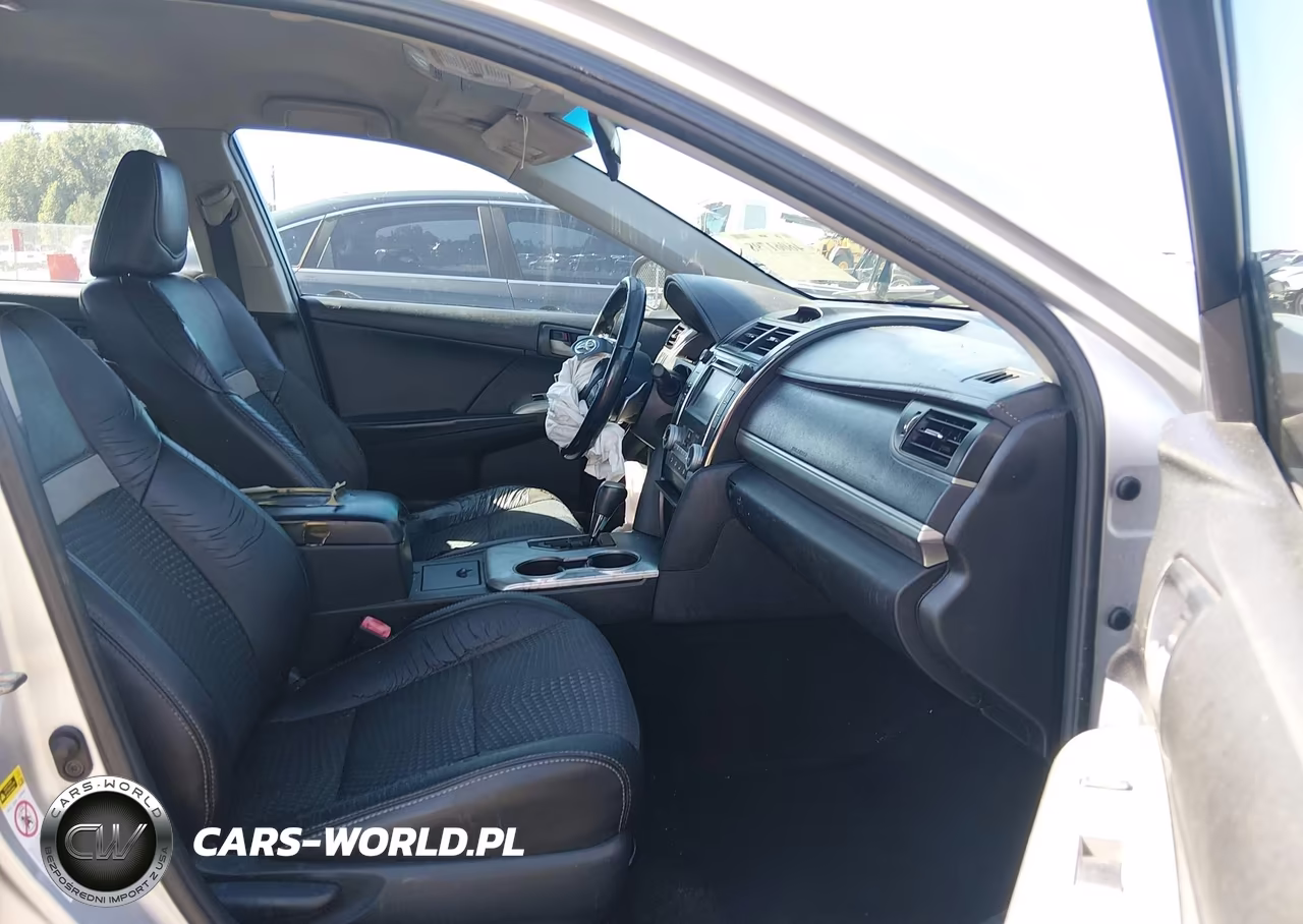 2014 Toyota Camry Se VIN:4T1BF1FK0EU751584 - 5