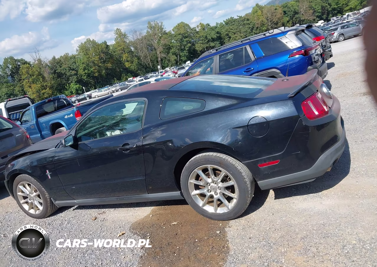 2011 Ford Mustang V6 Premium VIN:1ZVBP8AM5B5148765 - 15