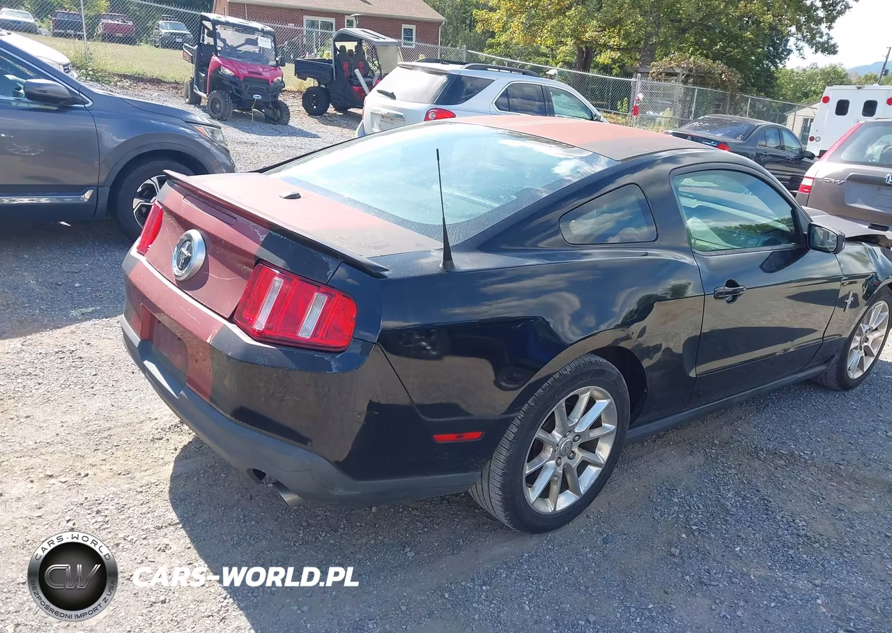 2011 Ford Mustang V6 Premium VIN:1ZVBP8AM5B5148765 - 4