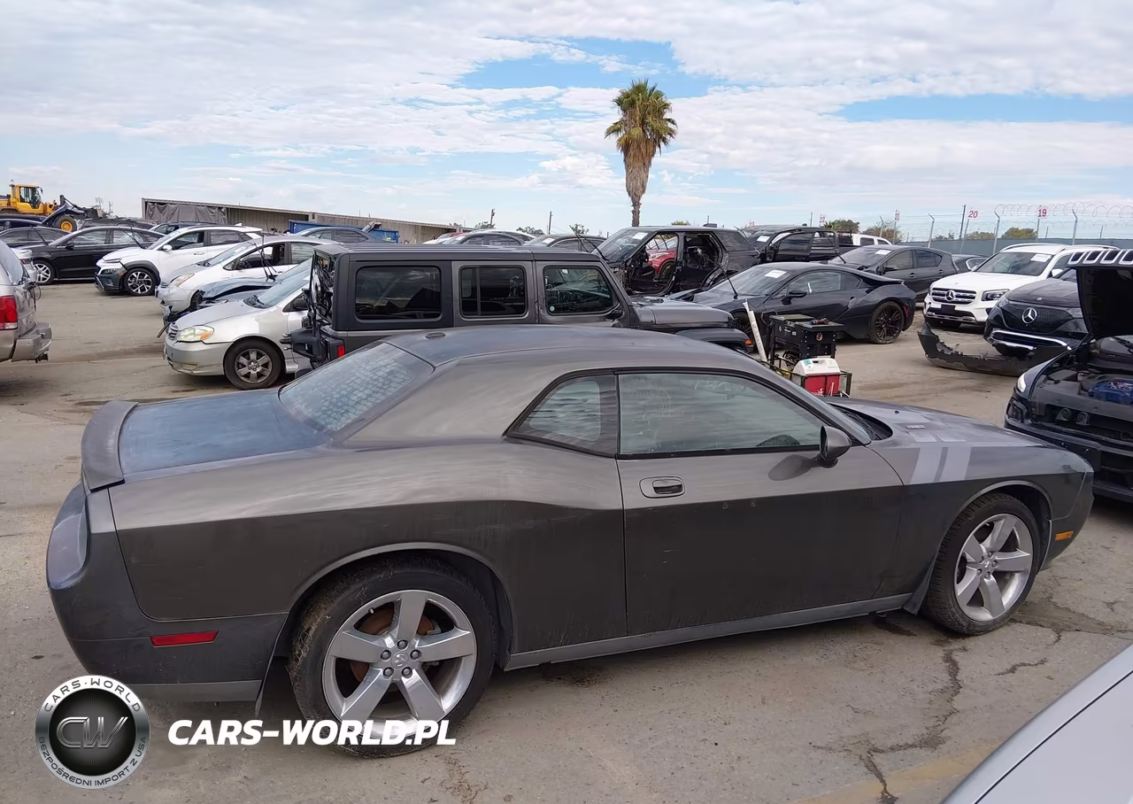 2009 Dodge Challenger R-T VIN:2B3LJ54T79H591952 - 13