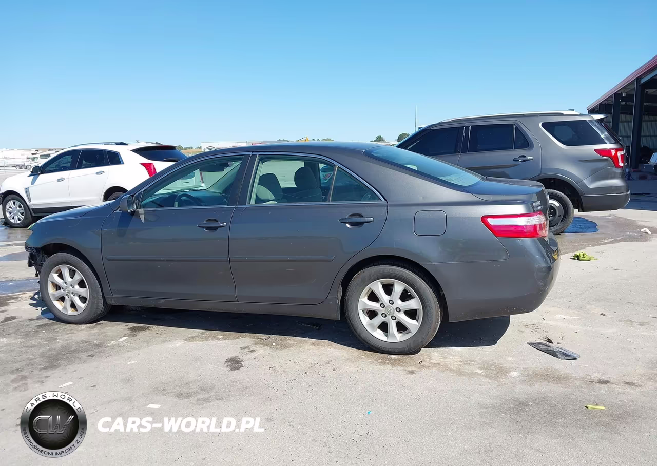 2009 Toyota Camry Le VIN:4T4BE46K89R082805 - 15