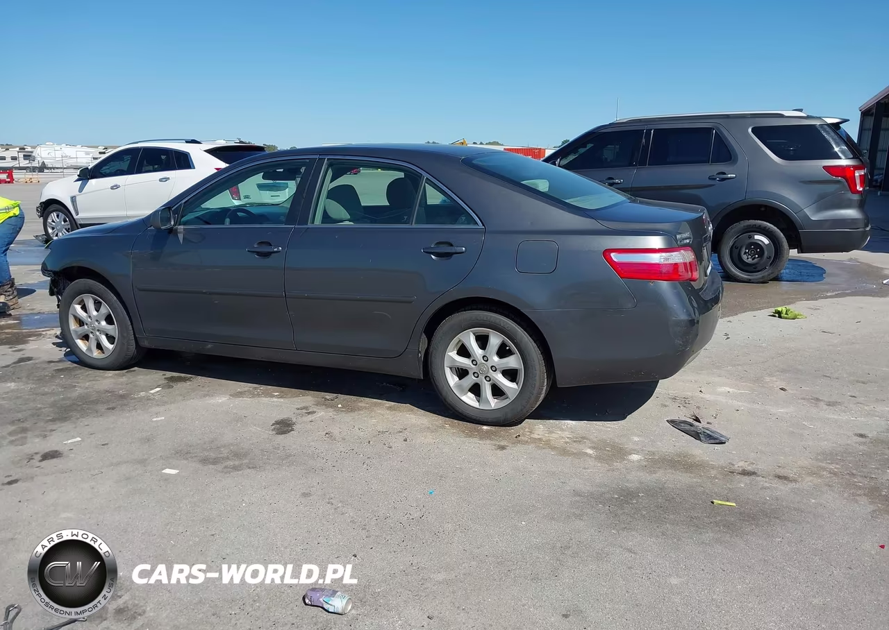 2009 Toyota Camry Le VIN:4T4BE46K89R082805 - 3