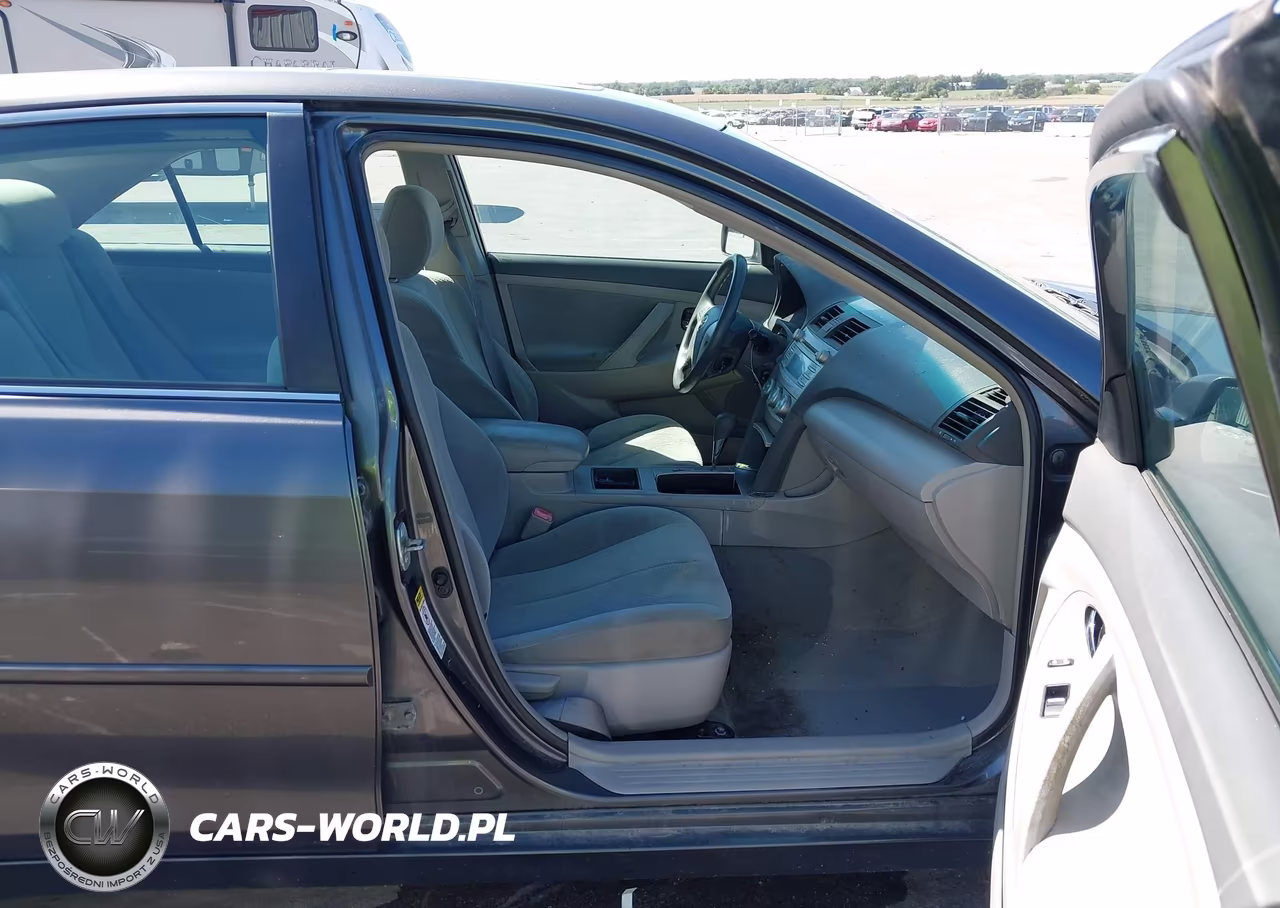 2009 Toyota Camry Le VIN:4T4BE46K89R082805 - 5