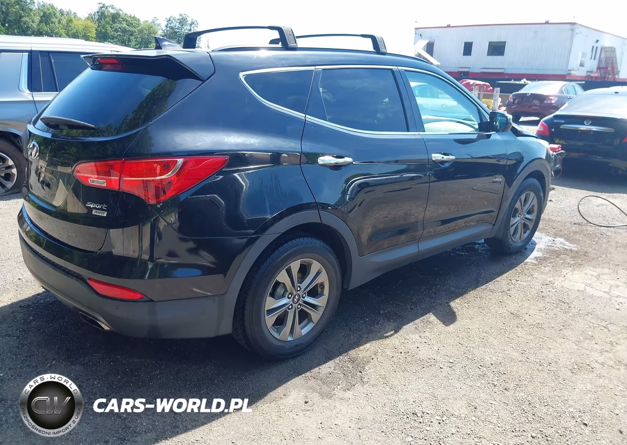 2016 Hyundai Santa Fe Sport 2.4L VIN:5XYZUDLB9GG324973 - 4