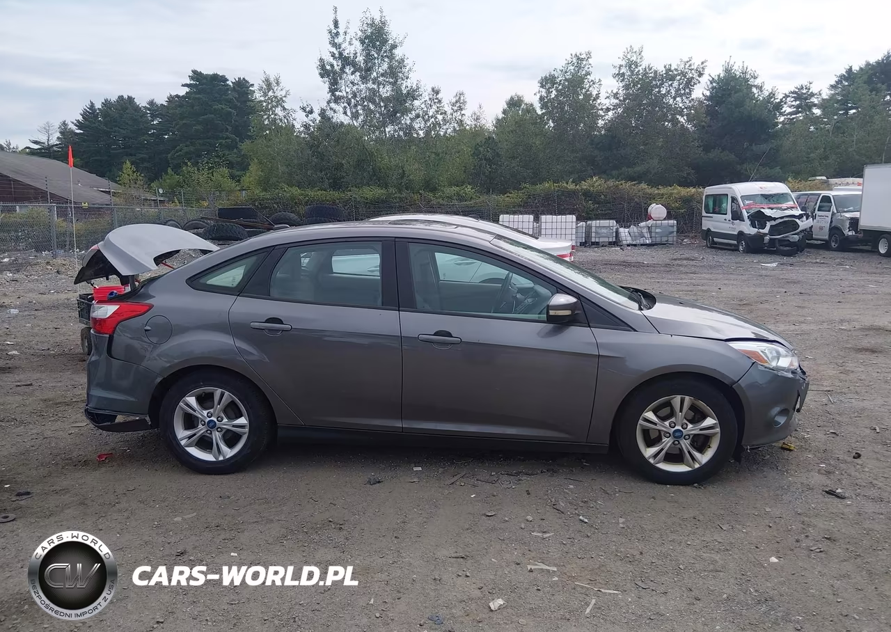 2013 Ford Focus Se VIN:1FADP3F2XDL186082 - 14