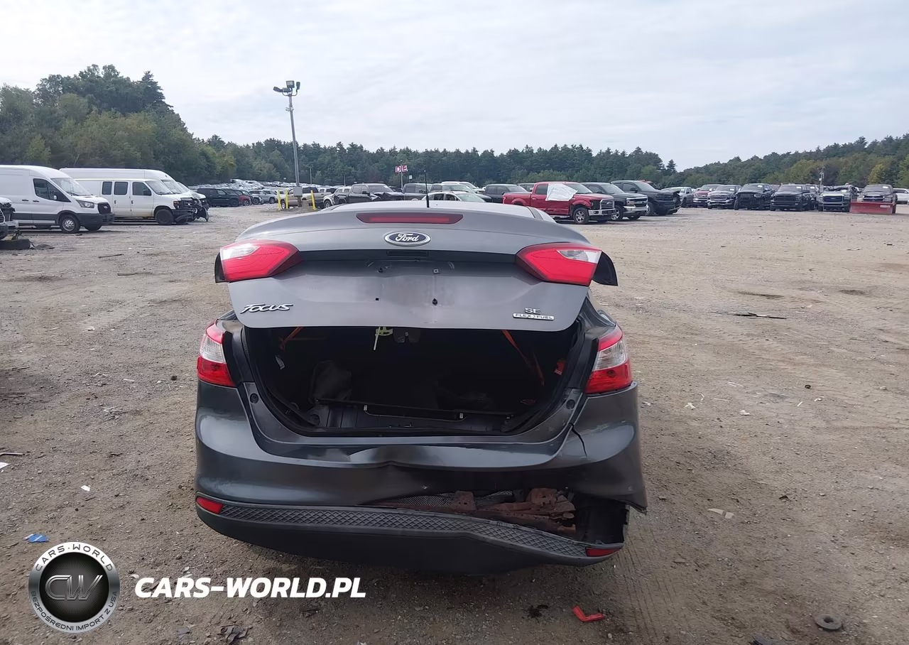 2013 Ford Focus Se VIN:1FADP3F2XDL186082 - 17
