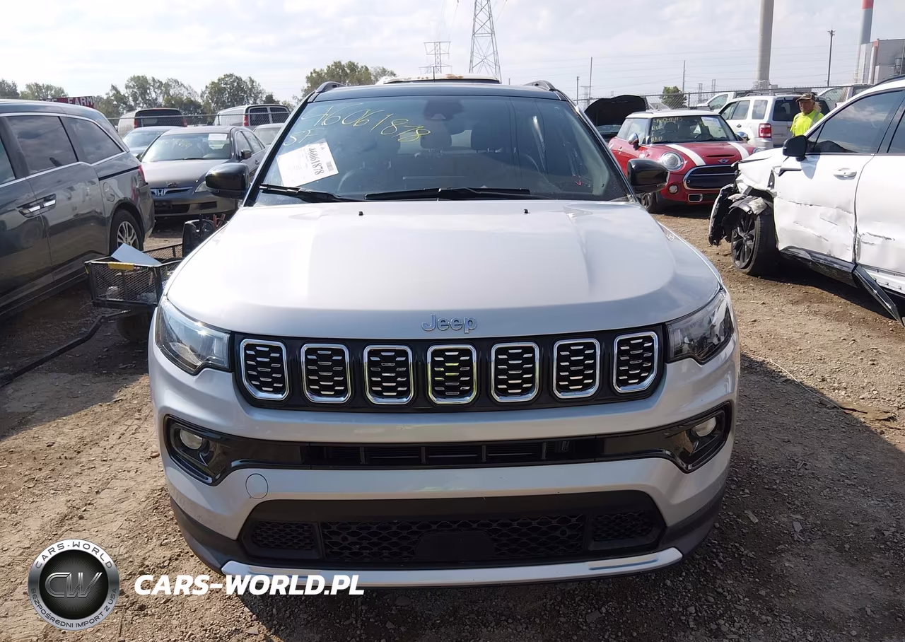 2024 Jeep Compass Limited 4X4 VIN:3C4NJDCN0RT169596 - 12