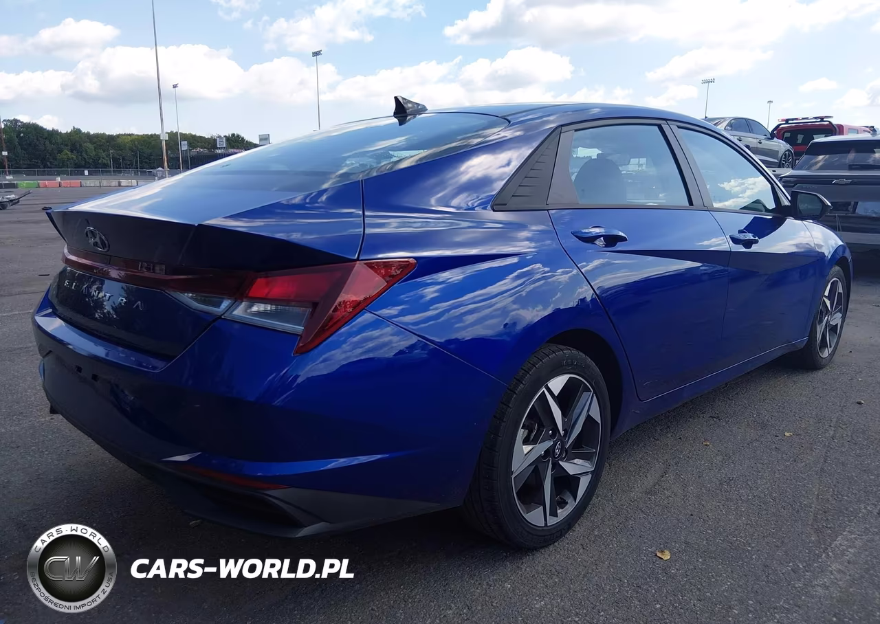 2023 Hyundai Elantra Sel VIN:5NPLS4AG9PH100184 - 4