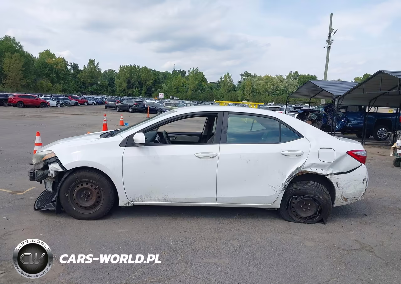 2016 Toyota Corolla Le VIN:2T1BURHE2GC502137 - 15