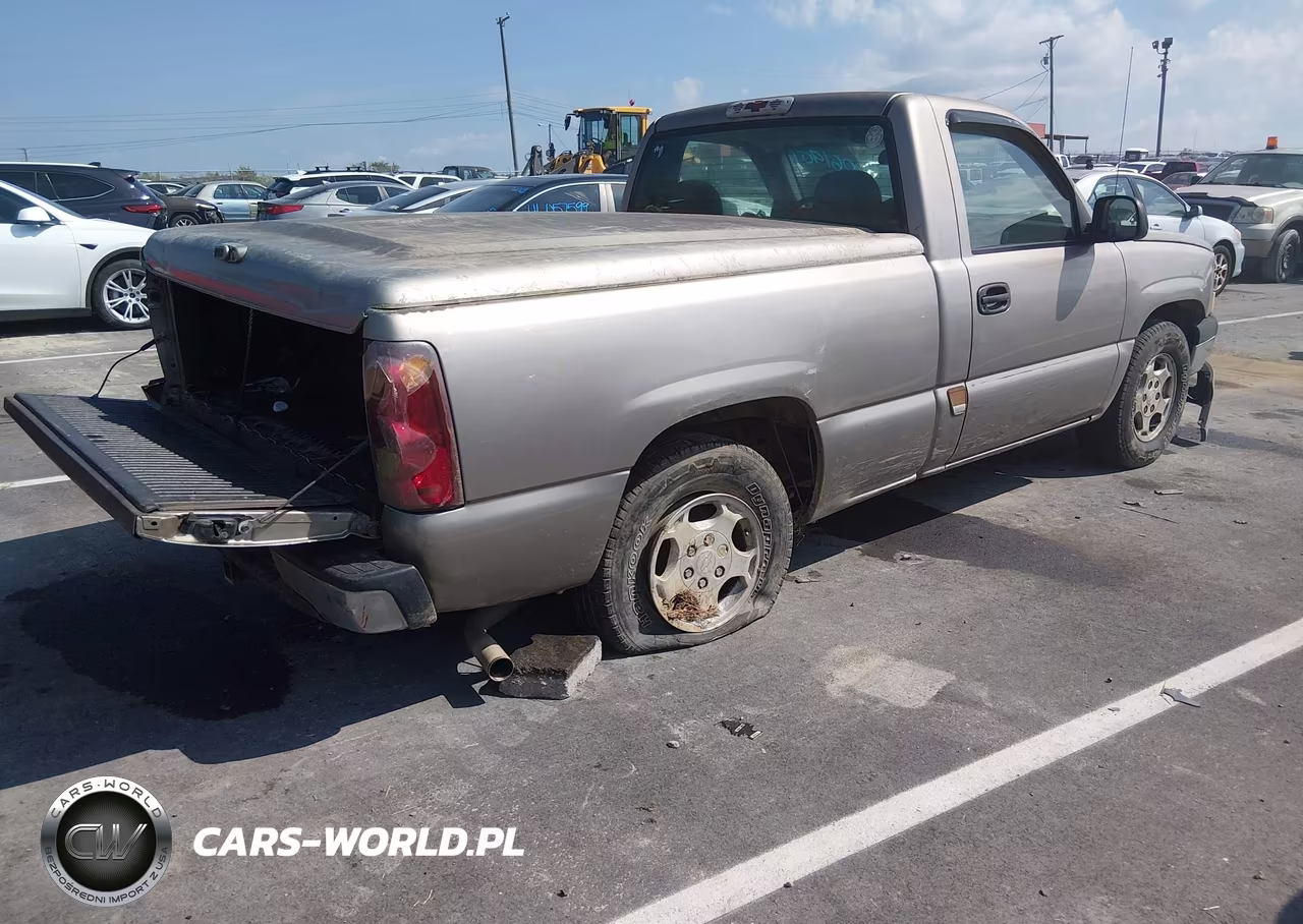 2003 Chevrolet Silverado 1500 Ls VIN:1GCEC14V83Z113302 - 4